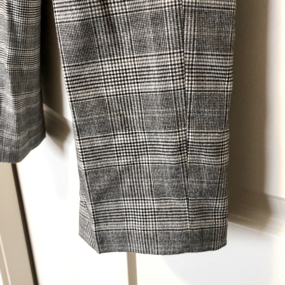 SOLD Aritzia Babaton jimmy pant - Picture 6 of 8